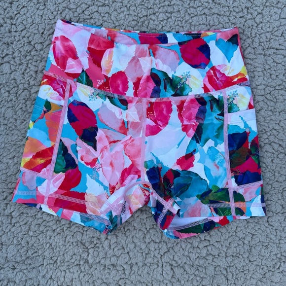 ZYIA floral hustle shorts Size XS - Picture 1 of 5